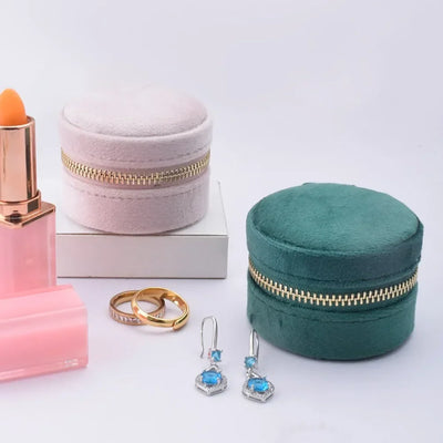 Boîte à bijoux ronde de poche en velours